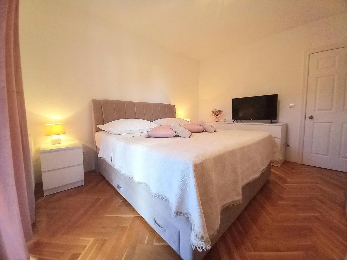Apartman P&M Makarska Ngoại thất bức ảnh